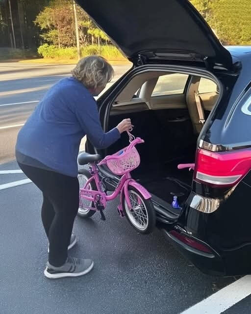 A Selfish Gift-Taker Got Exactly What They Deserved in Return.