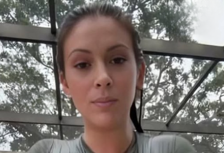Alyssa Milano, 52, Makes Headlines with an Unexpected Wardrobe Moment