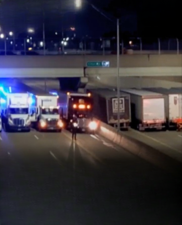 Thirteen Truck Drivers Blocked a Highway in Michigan—When the Truth Emerged, It Brought Tears to Many Eyes