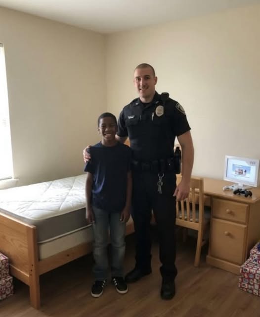 Officer Turns 911 Call Into Life-Changing