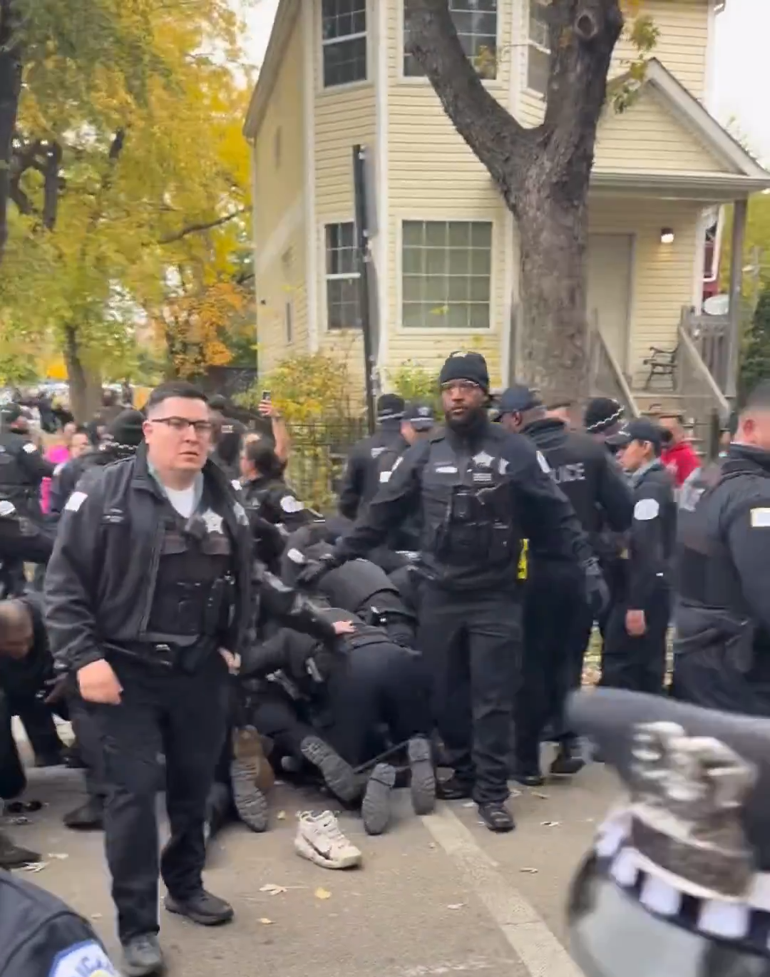 Shots Fired at DHS Agents in Chicago’s Little Village — Multiple Arrests Made