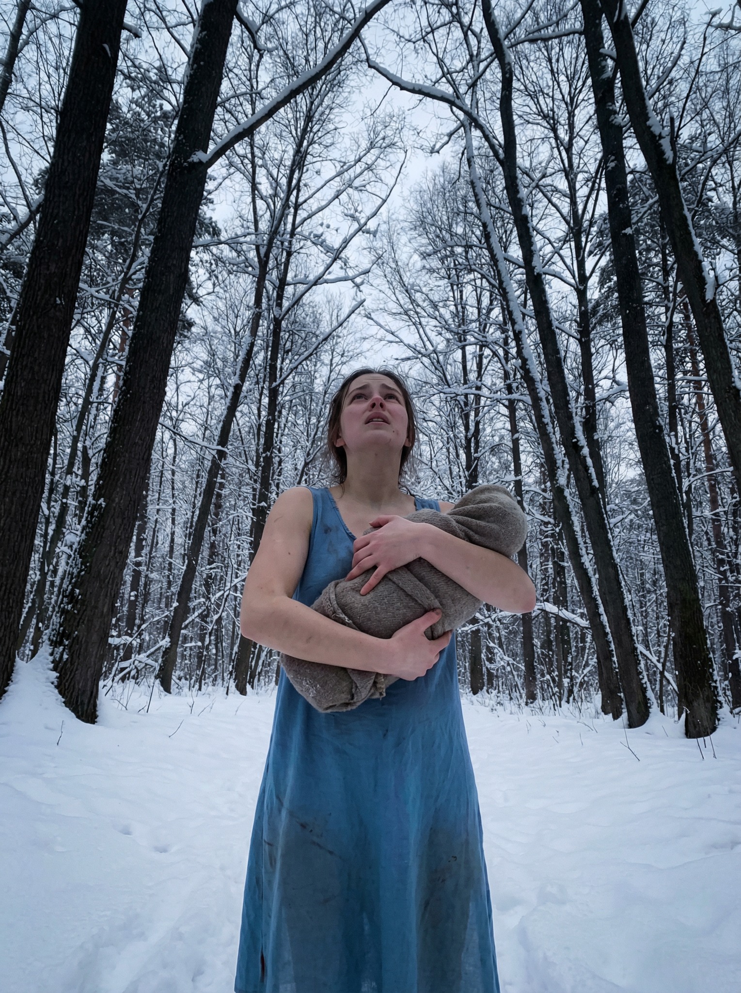 Unaware that his wife had just inherited a billion-dollar empire, his in-laws and his mistress kicked her out of their home…